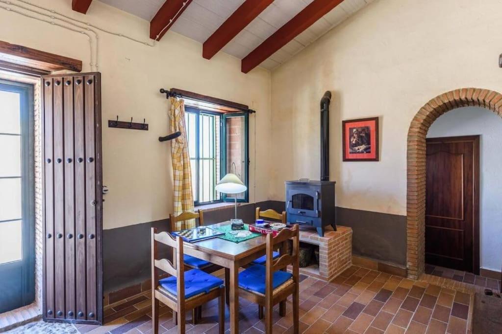 Vila Casa Cortijo En Dehesa Sierra Leon La Puebla de los Infantes Exteriér fotografie