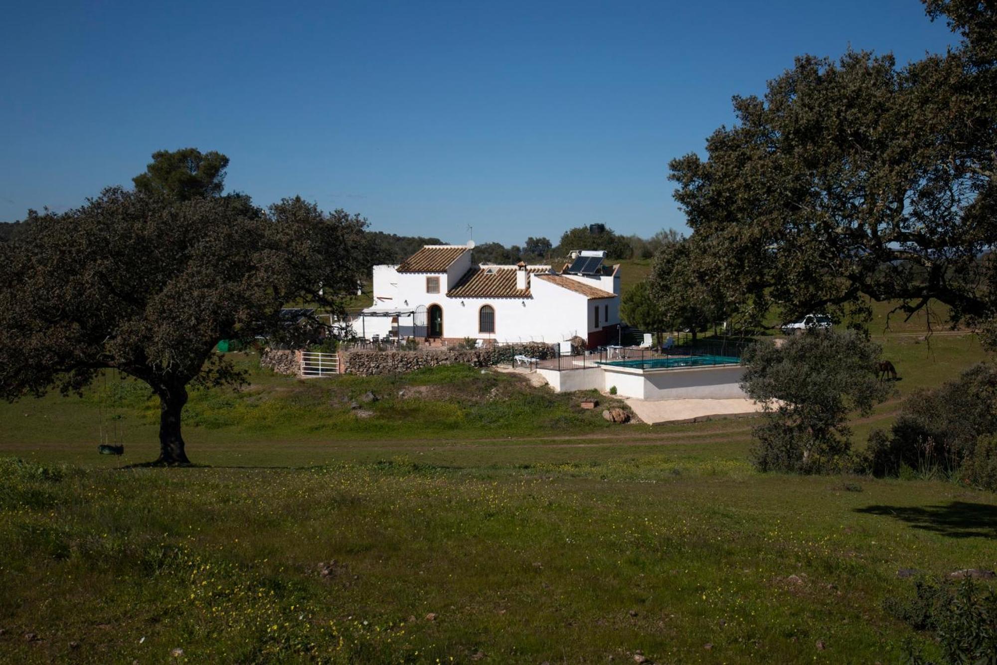 Vila Casa Cortijo En Dehesa Sierra Leon La Puebla de los Infantes Exteriér fotografie